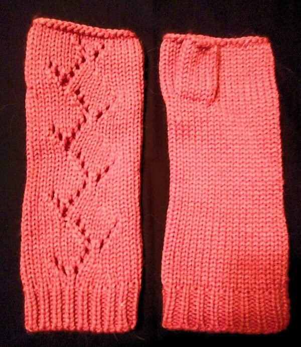 Fingerless Gloves pink colored