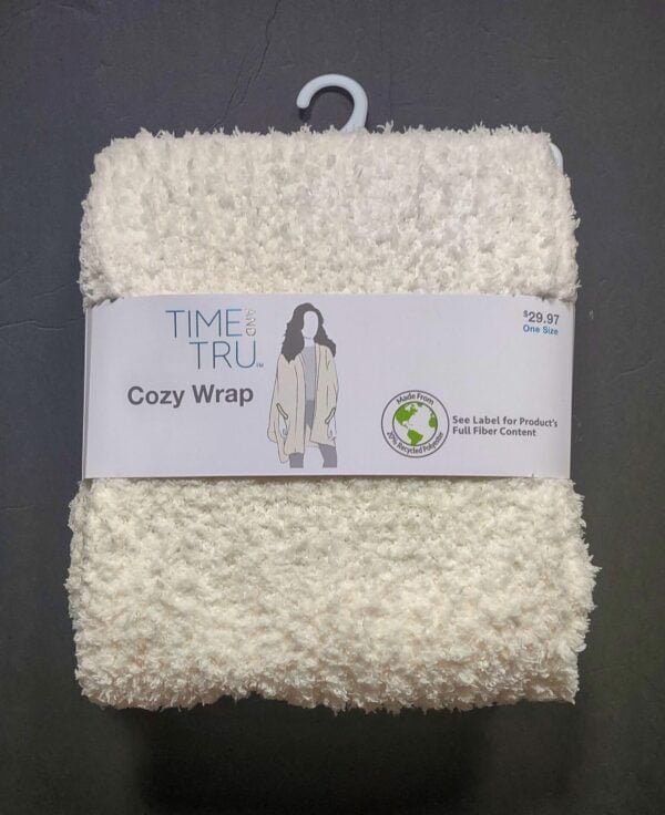 Cozy Wrap off-white